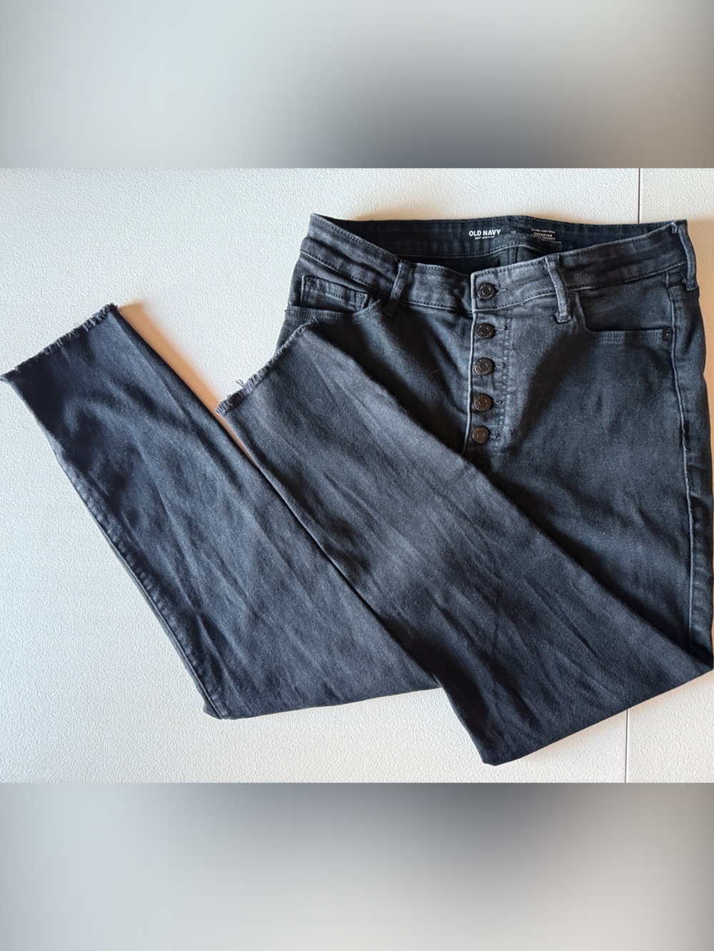 Old Navy Black High Rise Exposed Button Fly Skinny Jeans Raw Hem Size 12